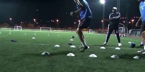 "Genç Futbolcular İçin Antrenman Programları"